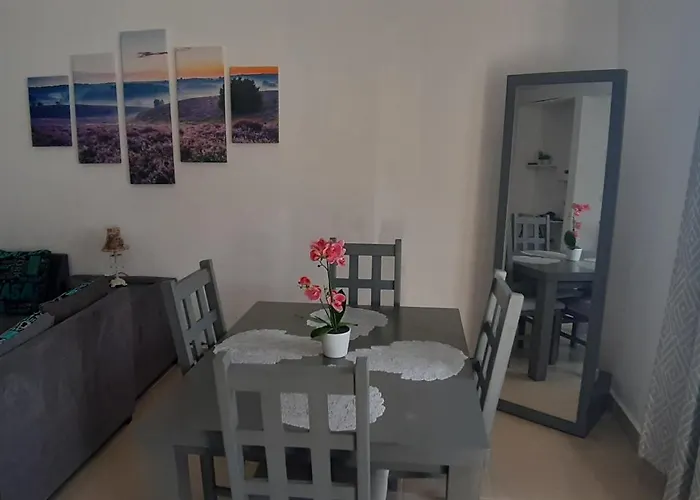 Corte De Angeles Apartamento